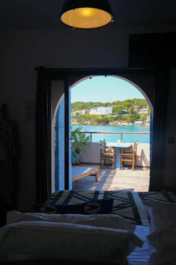 Hotel O Petit Monde Sanary-sur-Mer Exterior foto